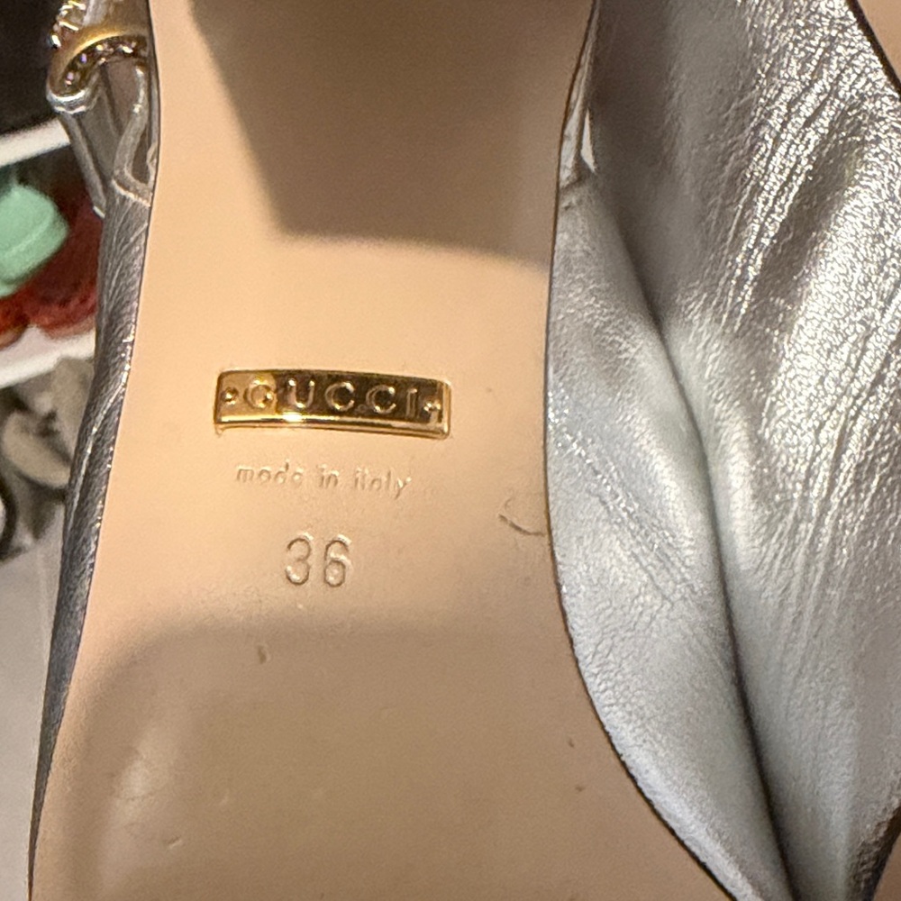 Gucci Silver Crystal-Trim Slingback Loafers - Picture 6 of 6